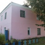 здание, часть которого занимает Борисо-Глебский храм в д. Вымно