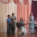17. Яблонька поёт с детьми