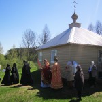 Светлая седмица. Гости из Бычихи и Витебска. Крестный ход.
