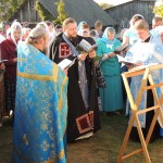 Вечерня с акафистом Успению Пресвятой Богородицы.